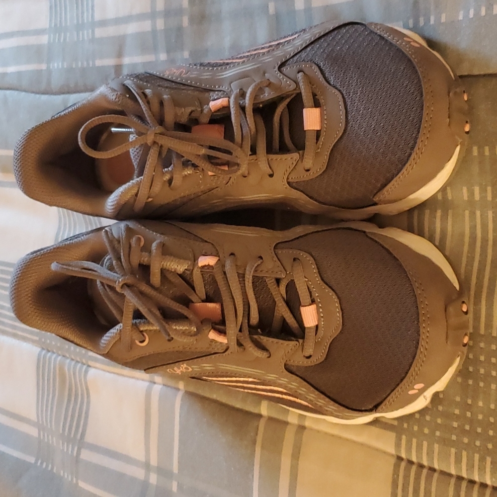Ryka sneakers